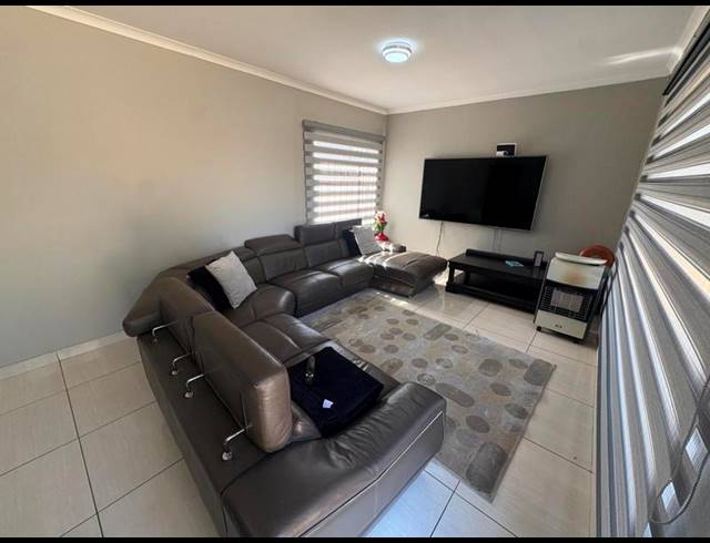 3 BEDROOM PROPERTY TO RENT IN WITPOORTJIE